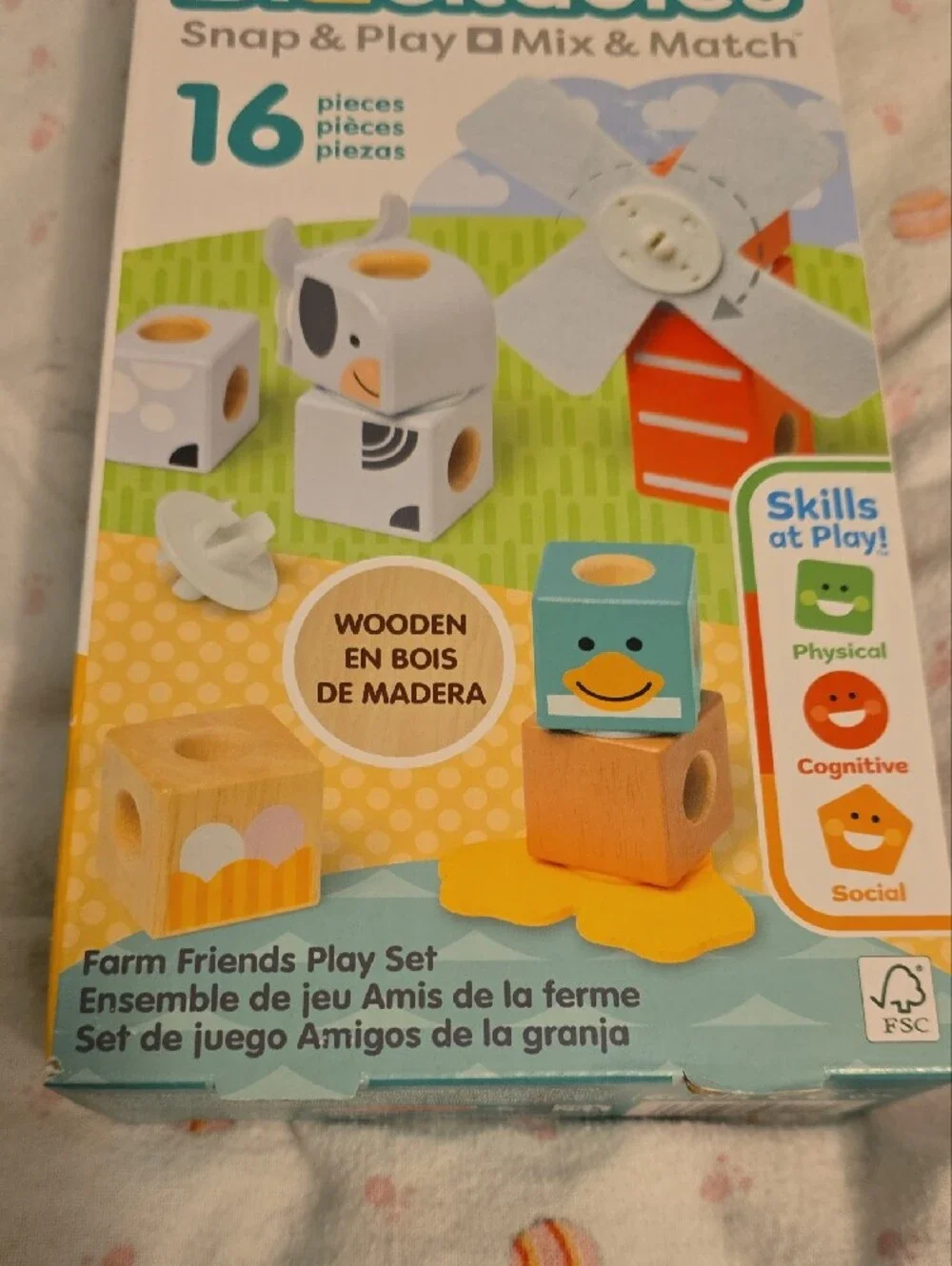 Melissa & Doug Blockables Farm Friends Wooden Building Set 16 Pieces